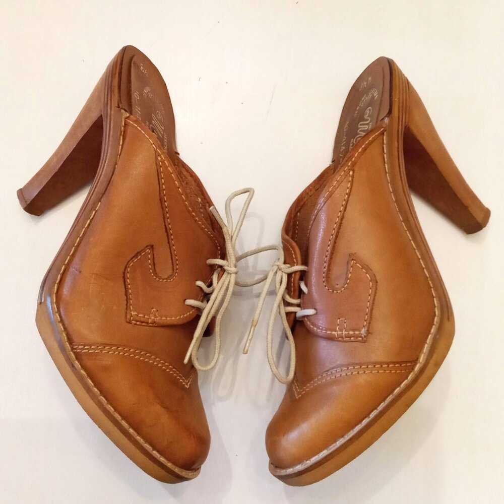 Marrantino Leather Clogs Lace Up Wooden High Heels 70s VTG Brazil Made 8.5 Shoes